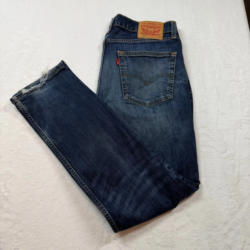 Levis 511 Slim Fit Jeans Mens 36x32‎ Blue Good Dark Wash Distressed 04511-1390